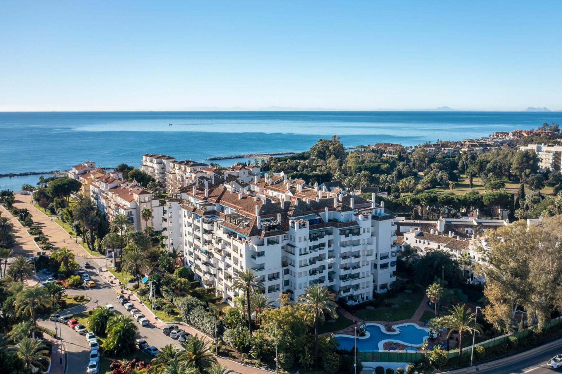 1 Bedroom Apartment, With Sea Views, In Medina Garden - Puerto Banus ماربيا المظهر الخارجي الصورة